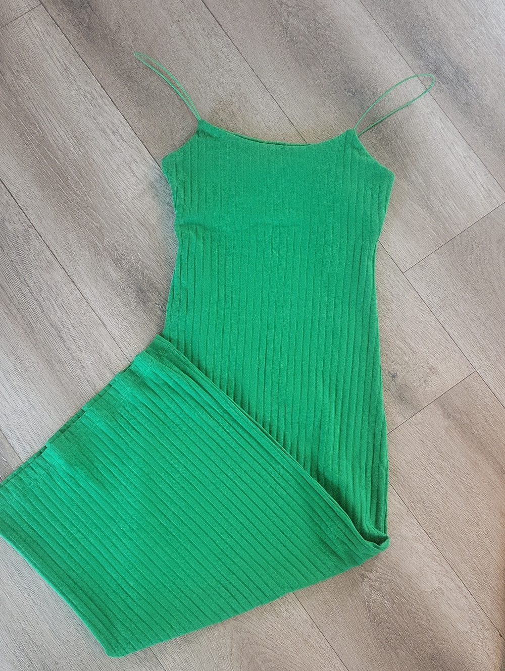 Zara l Small l Green Ribbed Slip Dress